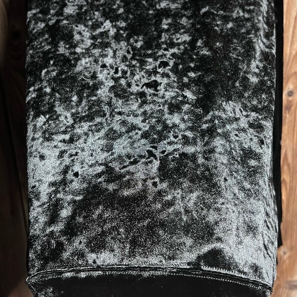 NWT- Torrid Sleep Loungewear Black Crushed Velour Velvet Cozy Pullover Hoodie 2X - Picture 12 of 14